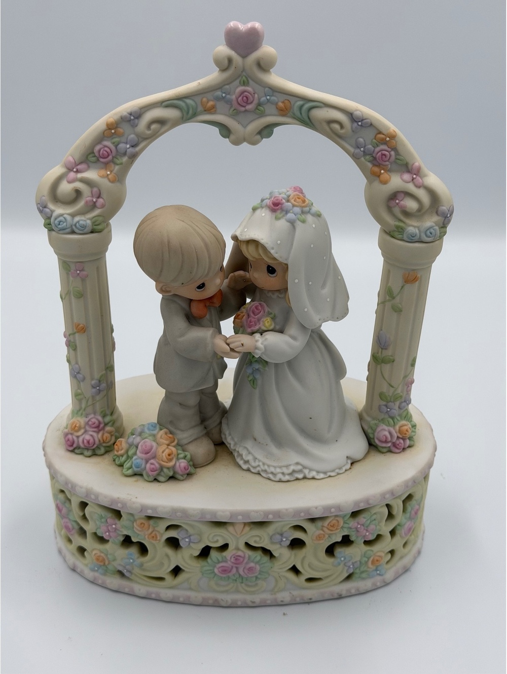 Precious Moments I Give You My Love Forever True Music Box Bride & Groom 876143